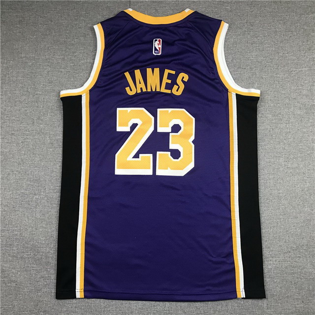 Los Angeles Lakers-160